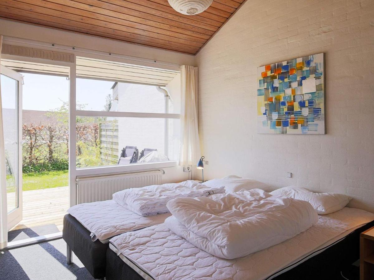 Holiday Home Vaeggerlose Ccxiii Bøtø By Kültér fotó